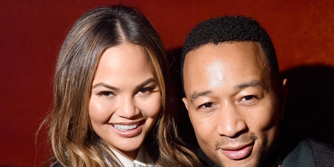 Chrissy Teigen Is Pregnant Expecting Baby No 3 With John Legend E Online
